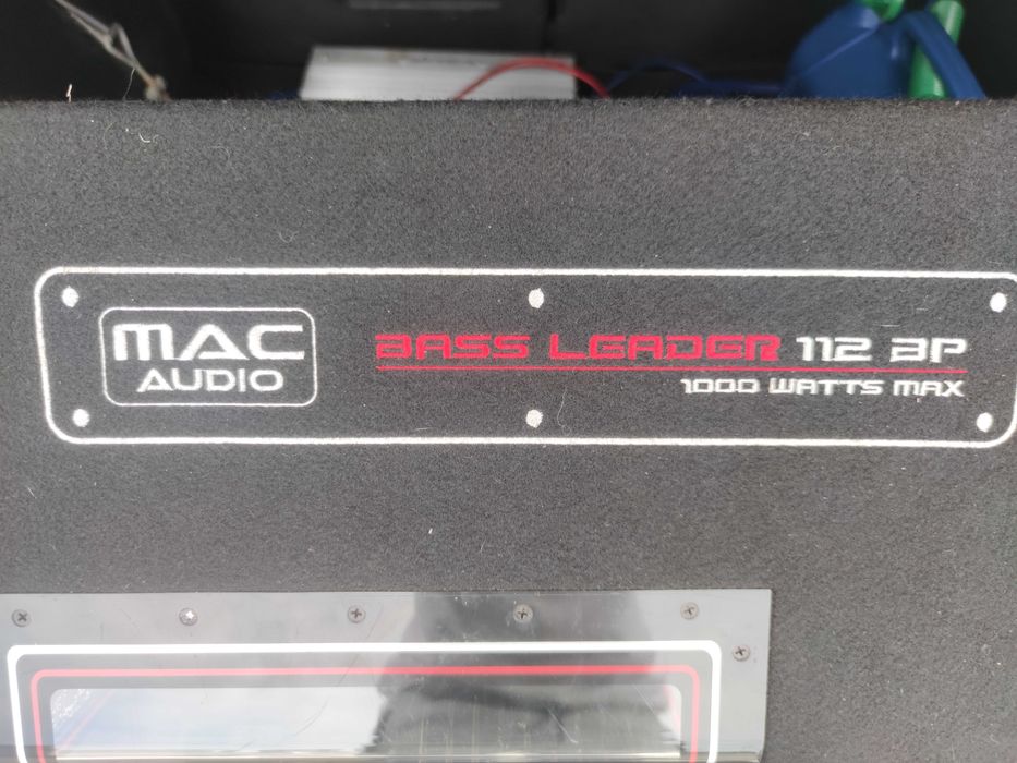 Бас каса 12 Ка 1000w и усилвател Crunch 1200w