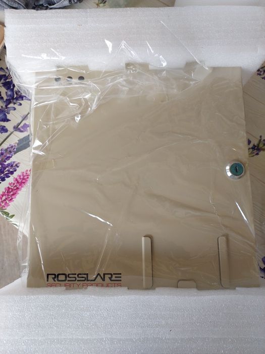 Centrală Control Acces Profesională Rosslare AC-225 – Set Complet, NOU