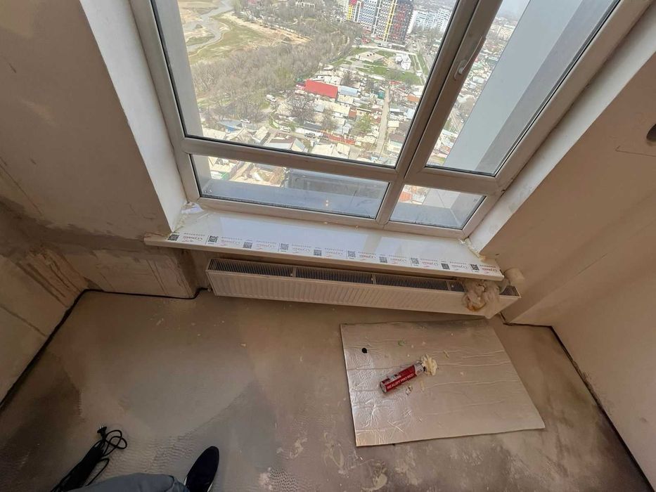 Подоконники, замер, установка.