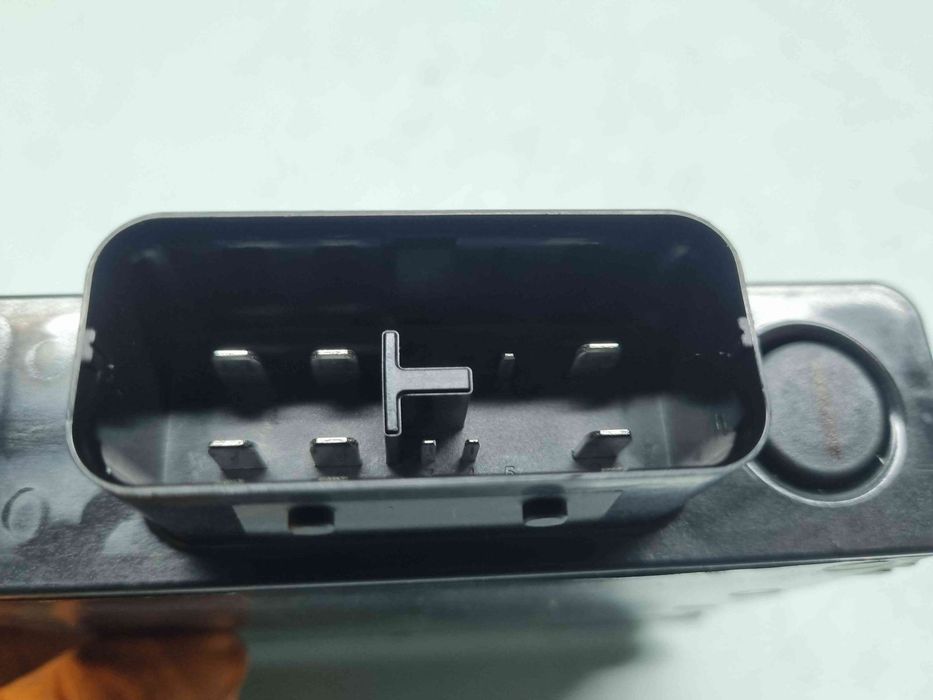 Modul stabilizator tensiune  AUDI A6 (4G5, C7) [Fabr 2011-2017] 8K095