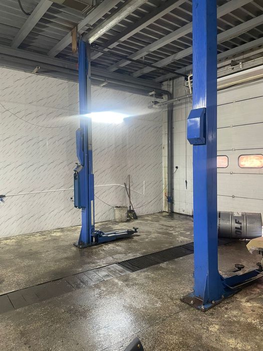 Сдается бокс с подъёмником