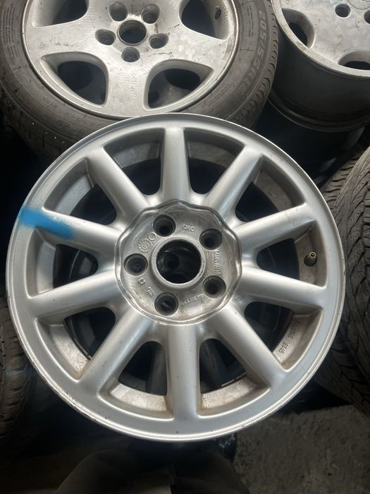 Диски от ауди 100 С4