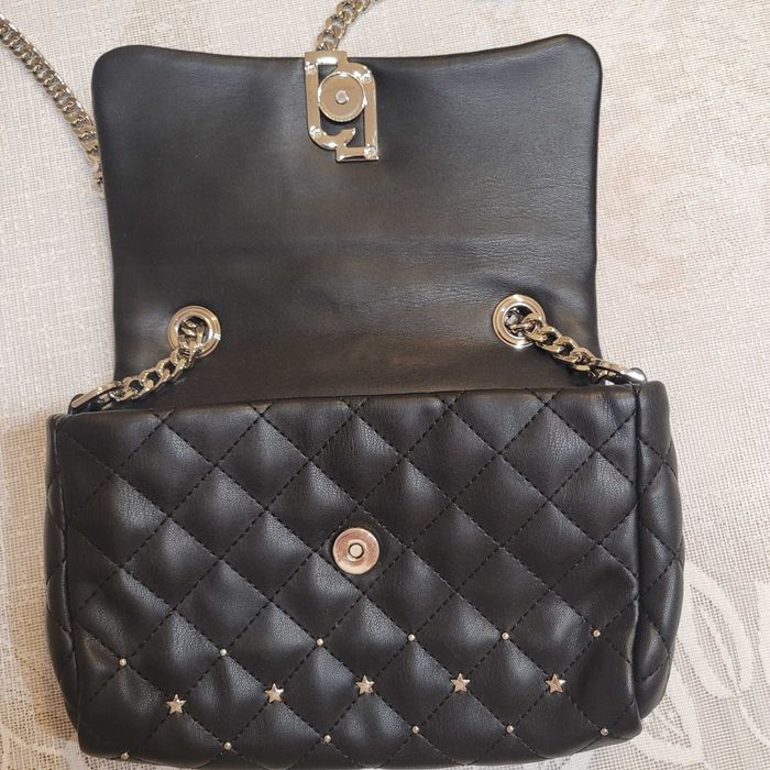 Liu Jo черна чанта с кросбоди дръжка