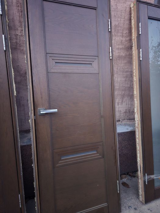 Продам двери деревянные не МДФ