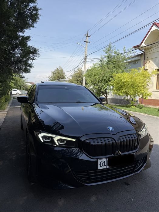 BMW i3 2023