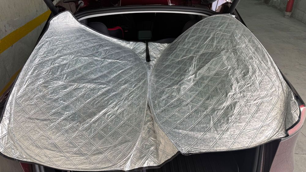 Сенник за предно стъкло на Tesla Y