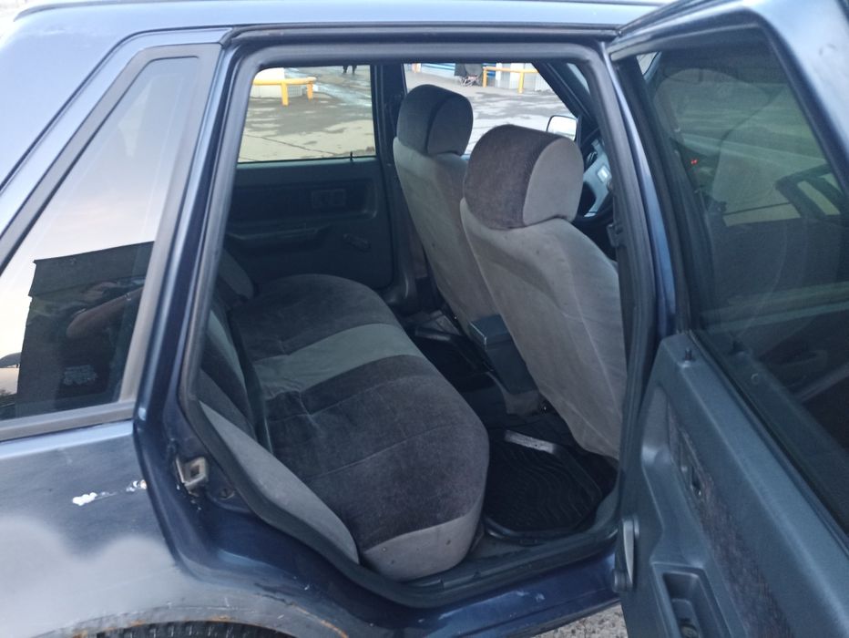 Продаю Вольво 460