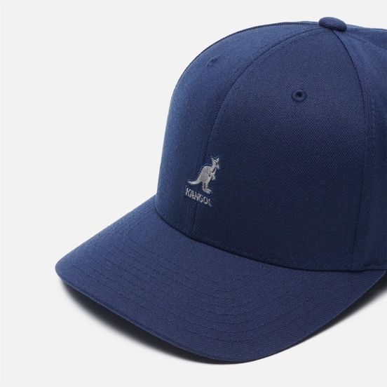 Продам бейсболку KANGOL