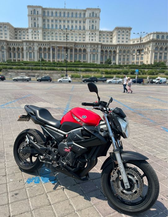 Motocicleta Yamaha XJ600