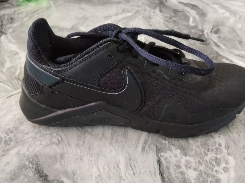 Маратонки Nike черни