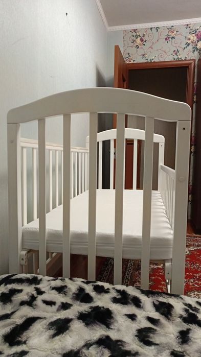Детская кроватка 120х60 см + матрас