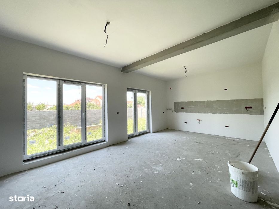 Duplex cu 3 camere - centru Mosnita Veche