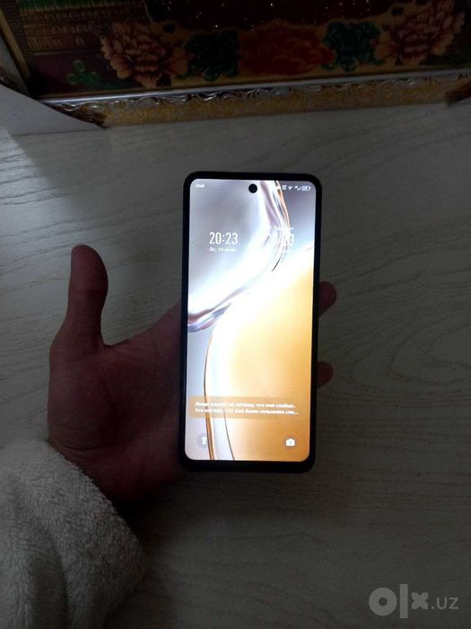 Infinix i 40 128 gb тёмный синий karobga dakument 10 kun ishlatilgan