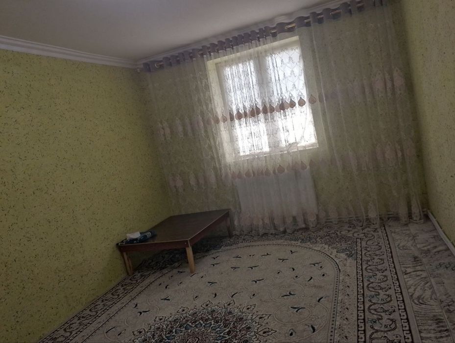 Уйга квартирант олмокчиман 3 та Киз Тройцкий да