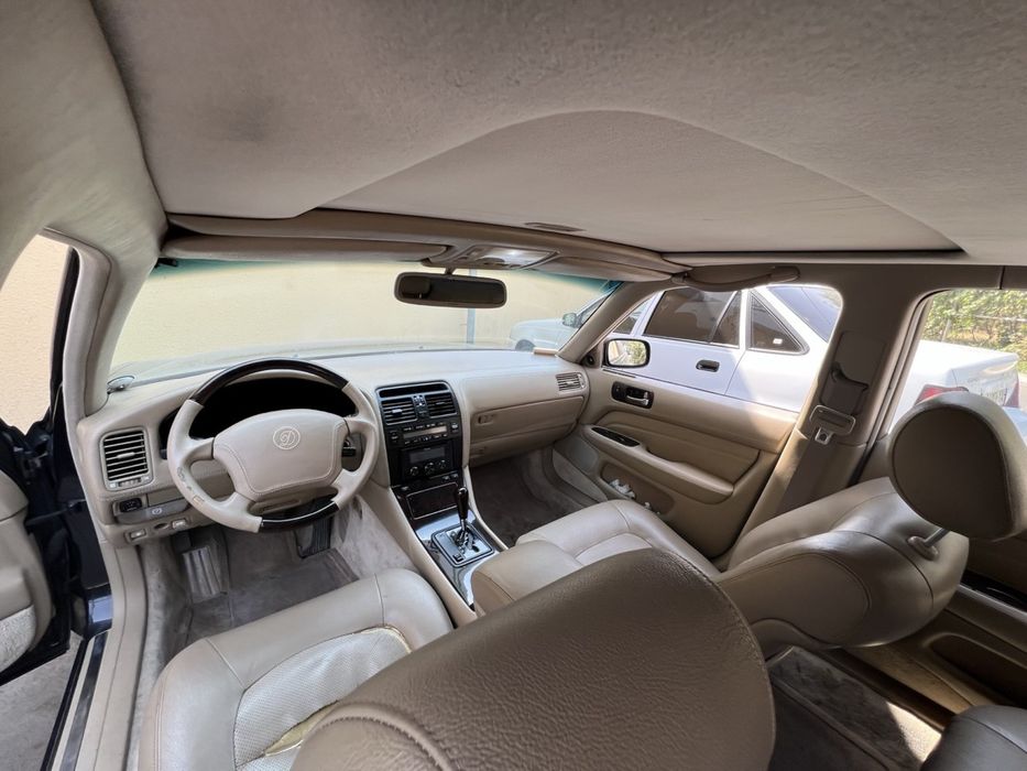 LEXUS LS400 (UCF-20)