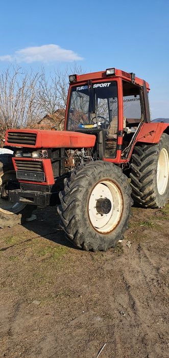 Dezmembrez tractor Case ih 1056xl