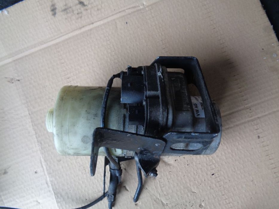 Vand Pompa Servodirectie Electrica Seat Cordoba/Skoda/Polo 9N cod:6q0423156ab