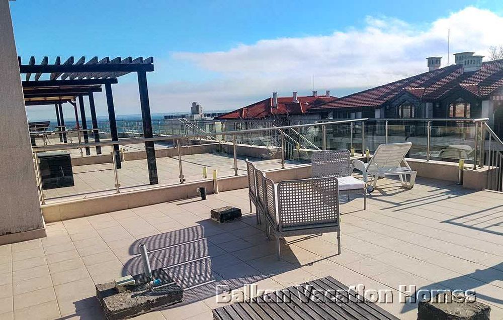 Продава се Двустаен апартамент в Бяла - 143 кв.м за 378 €/кв.м - Снимка #19