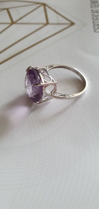 Vând inel aur alb 14k cu ametist natural