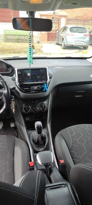 Vând Peugeot 2008 Style