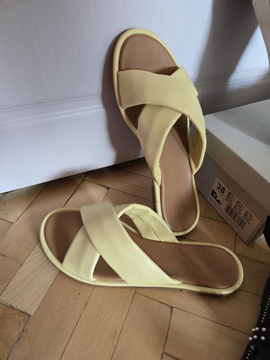 Сникърси и други/Carlo Fabiani,Dee Zee, Jenny Fairy