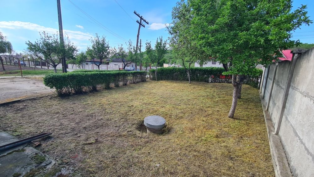 Vând spațiu magazin