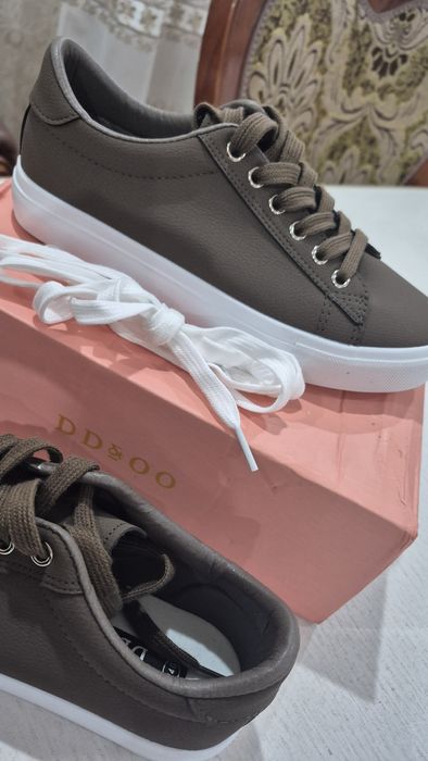 "Кроссовки" в шоколаде