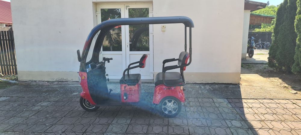 Vînd tricicletă ekectrică fără permis .