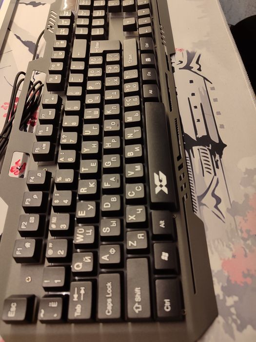 Клавиатура игровая