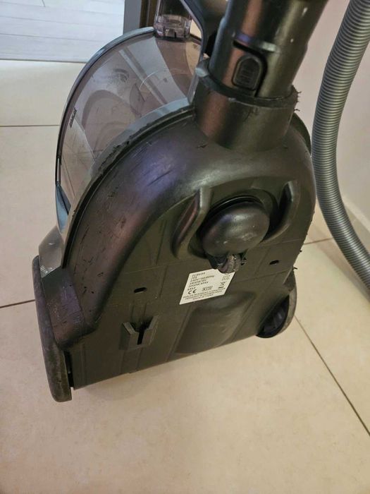 Прахосмукачка Philips PowerPro Active 2000W Animal+