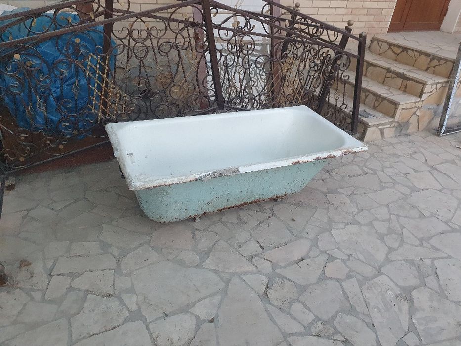 ванна чугунная б/у