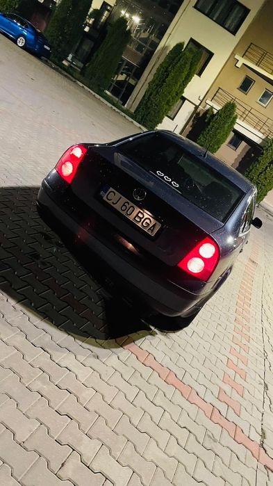 VW Passat B5.5 1.6 Benzină – 2001 – 212.000 km – Bun de drum – 1600€