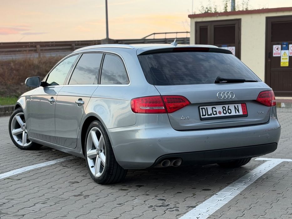 Audi A4 2.0 TDI  143 cai  CAGA