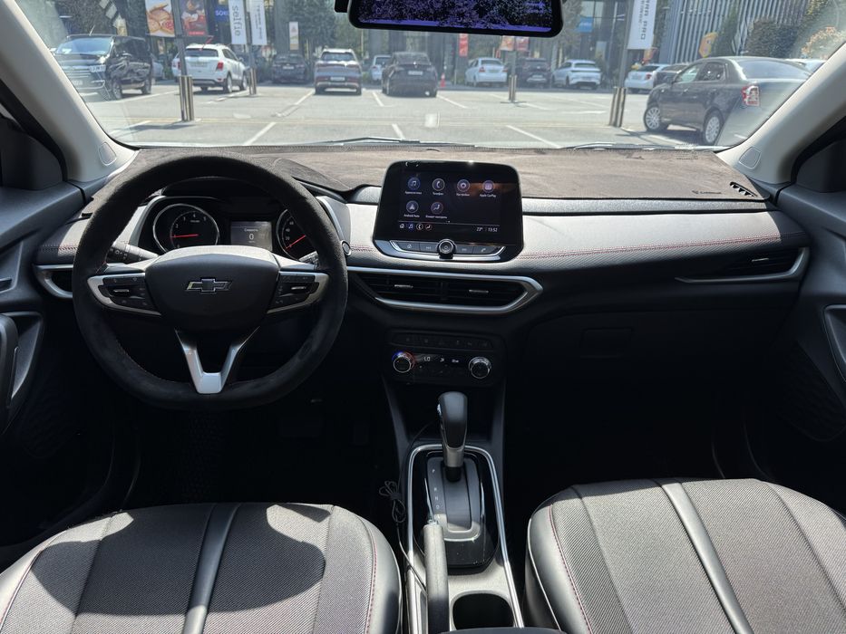 Chevrolet Tracker 2 (2025) RedLine
