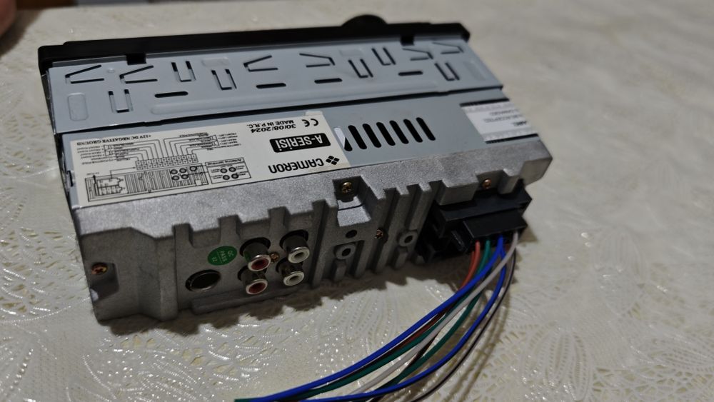 Продам две магнитолы