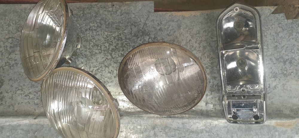 Fara. Фари 21011