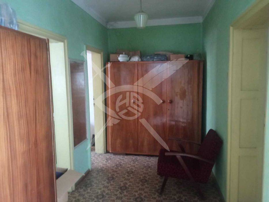 Двуетажна къща в Айтос 95862