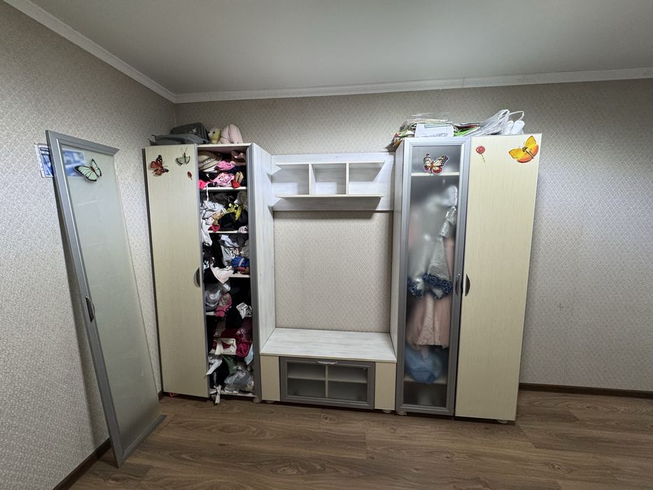 Продам плательный шкаф
