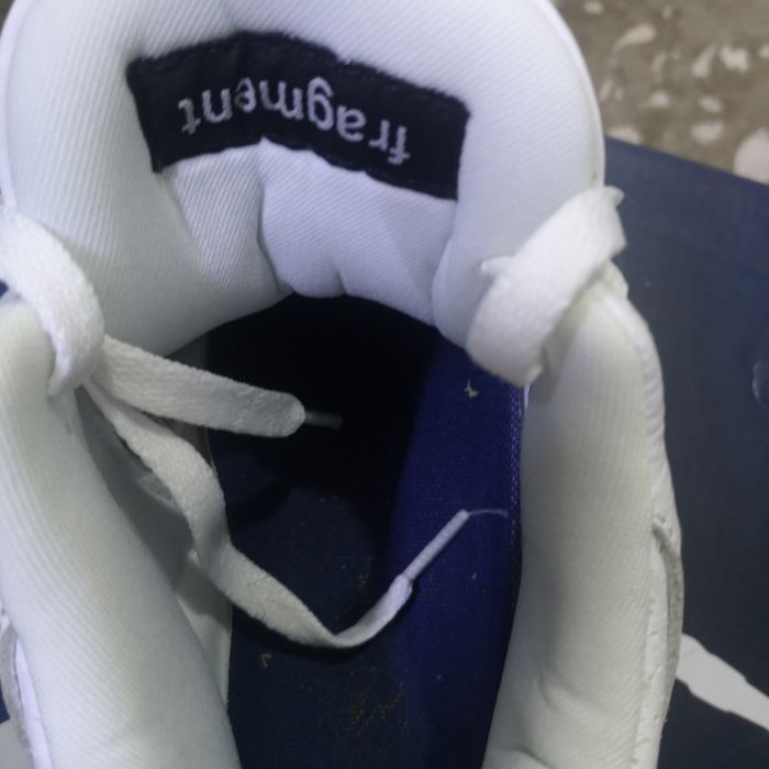 Продам кроссовки