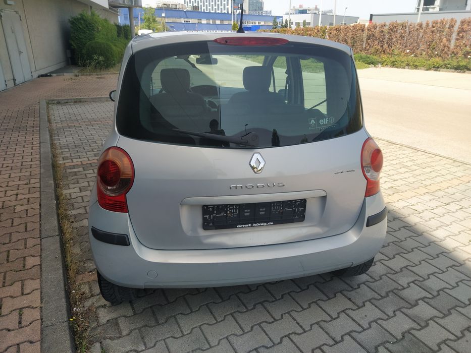 Продавам  Рено Модус Автоматик