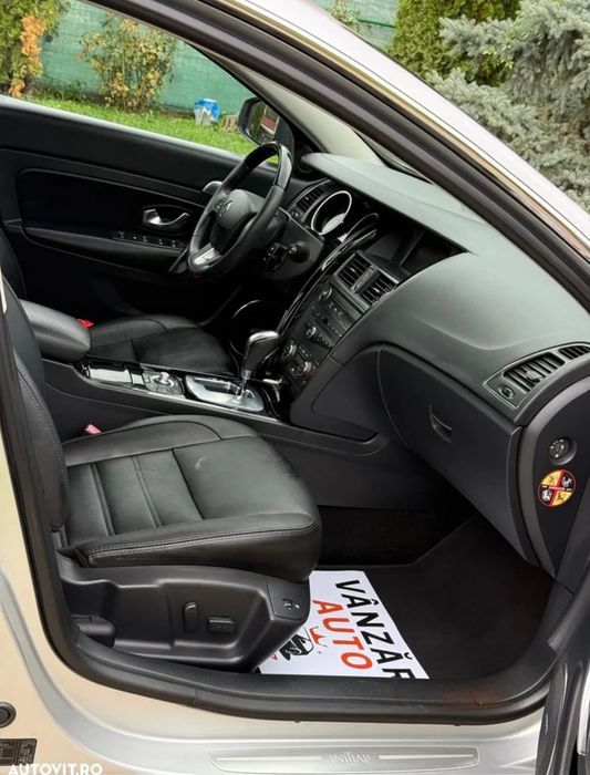 Renault Latitude 2.0 dci