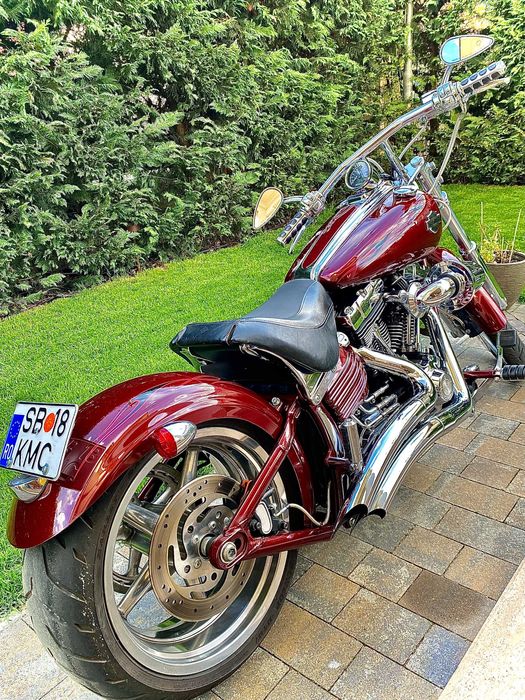 Harley Davidson Softail C Rocker - Custom de fabrica