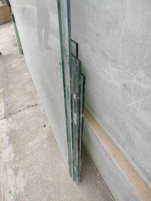 Ойна  сотилади .магазин дан чиккан .куп ишлатилмаган