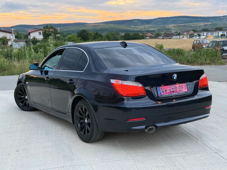 BMW 5 Series 2009 — imagine 3