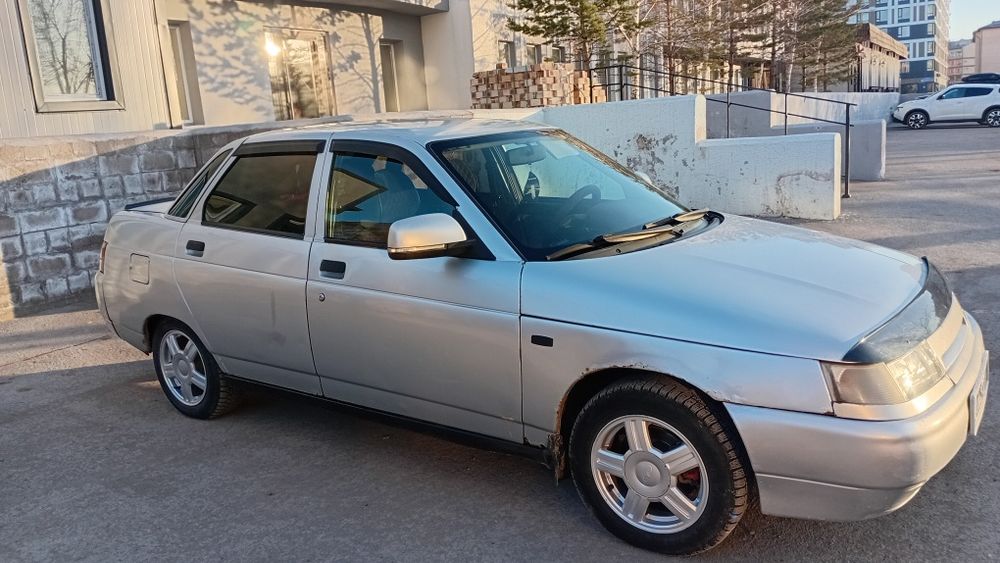 Продам ваз2110 8 клапон