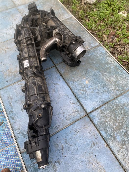 Всмукателен колектор BMW N57D30A/ БМВ Н57Д30А 245hp.  БМВ е90,E90,91