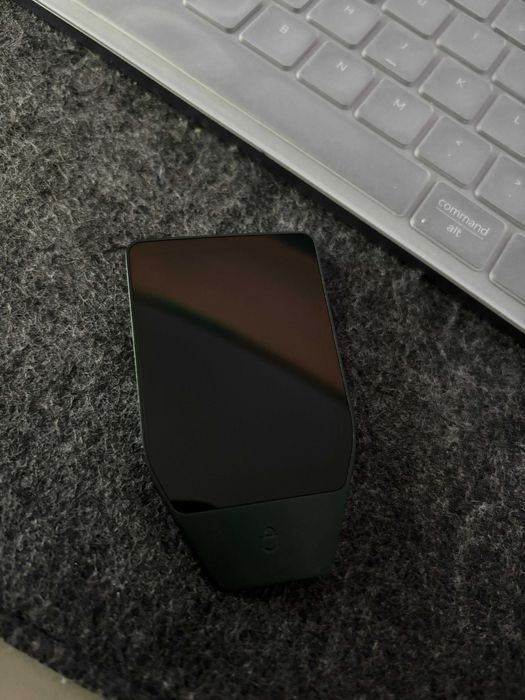 Portofel criptomonede Trezor Safe 7