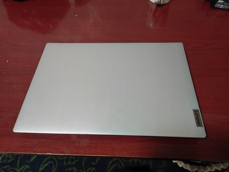 Lenovo Ideapad 3