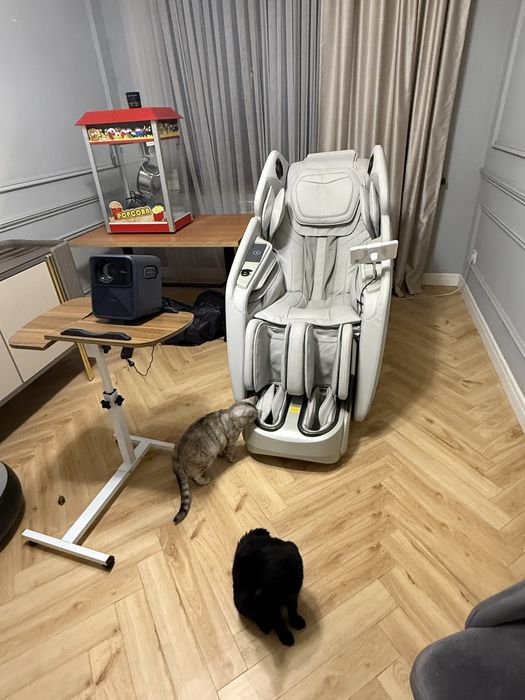 Массажное кресло CASA&MORE