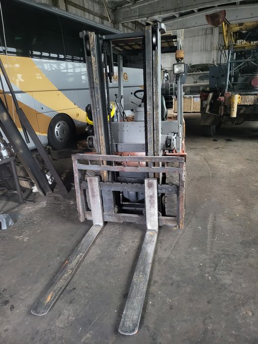 Погрузчик вилочный  Heli CPC30